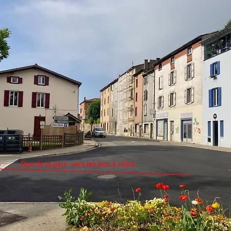 Aux 4 Logis - Le Terra - Petit Dejeuner Offert 1ere Nuit 3* Foix